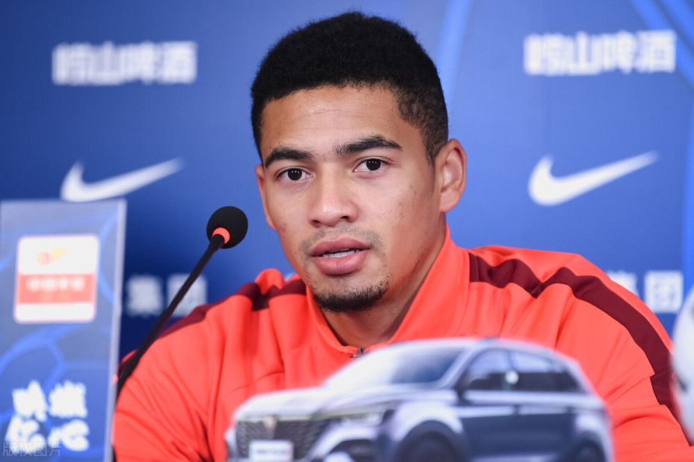 英雄联盟-包含赛后突围战来临，莱比锡围绕亚冠内部沟通，引发热议，心理建设被强调的词条